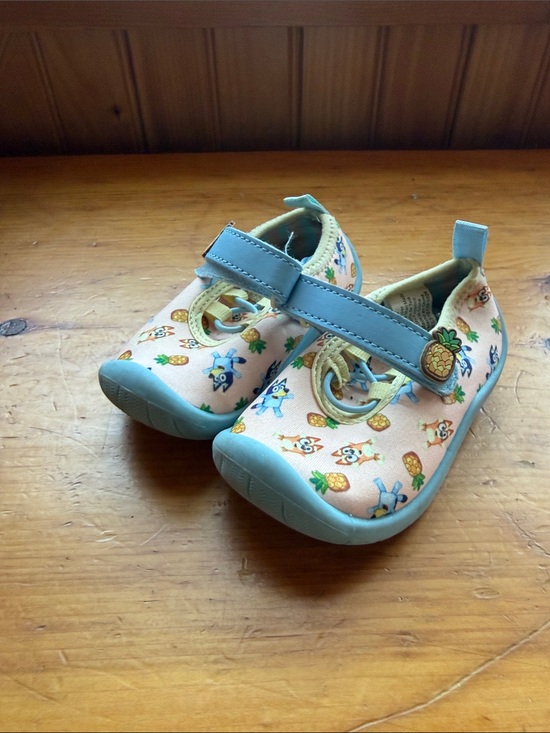 Other - Kids Pineapple Print Mary Jane Shoes in Peach and Light Blue